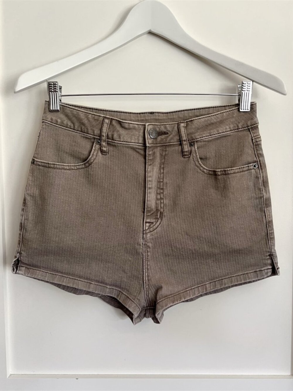 BDG Urban Outfitters Katie Super High Rise Denim Shorts - Light Brown - 28